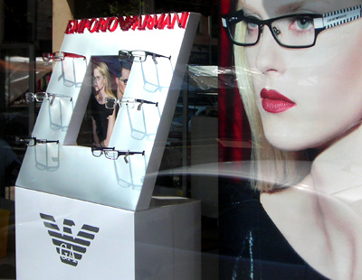 Escaparates y displays expositores para tiendas Emporio Armani Escaparates y displays expositores para tiendas Emporio Armani